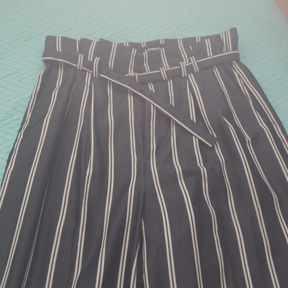 Dress pants - Picture 2 of 4